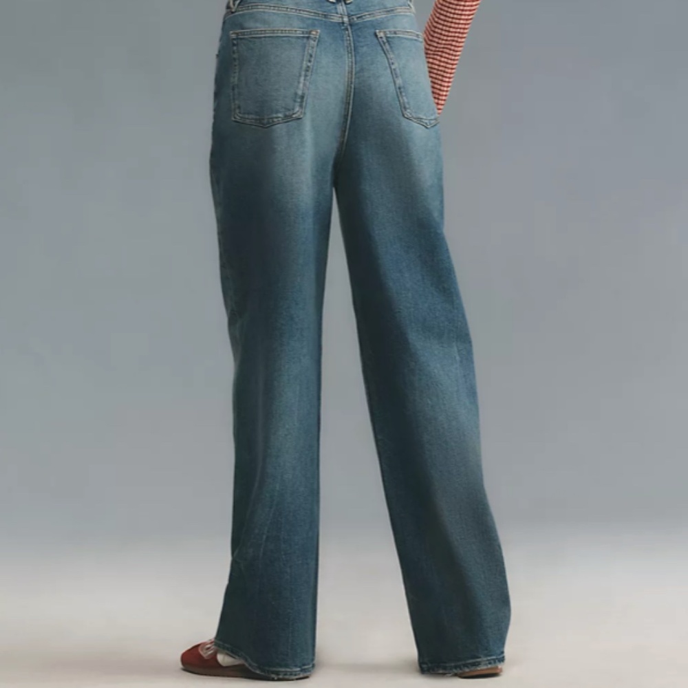 Good American Good Standard High-Rise Baggy Jeans in Dark Denim - Picture 2 of 14